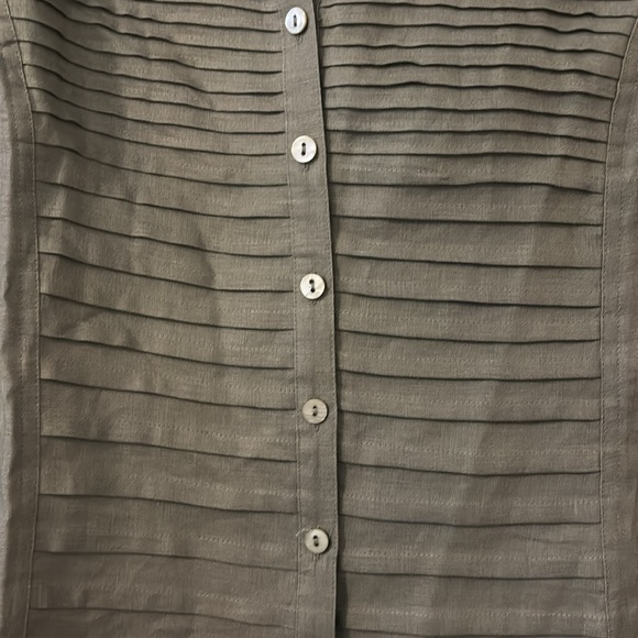 Tracy M 100% Linen Blouse in Olive SZ XL pleated front collared 3/4 sleeve vacay - Picture 3 of 11